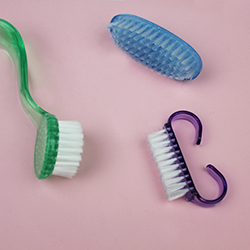 щетки для ногтей